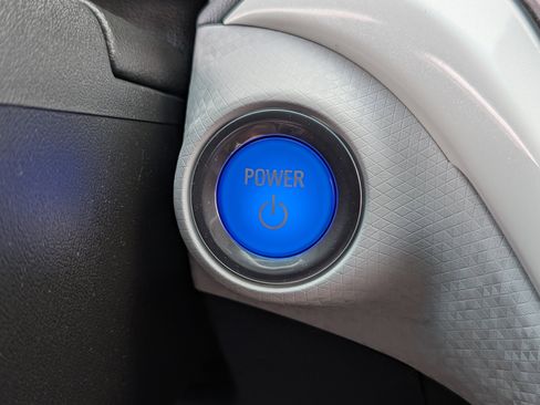 Used 2020 Chevrolet Bolt LT image 29