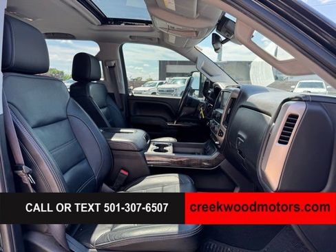Used 2016 GMC Sierra 2500 Denali w/ Duramax Plus Package AWD/4WD image 11
