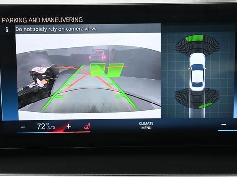 Used 2023 BMW 230i xDrive Coupe w/ Premium Package image 15