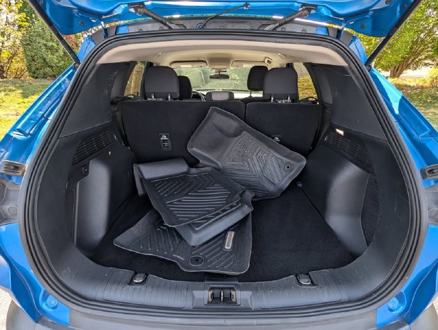 Used 2020 Ford Escape SE FWD image 30