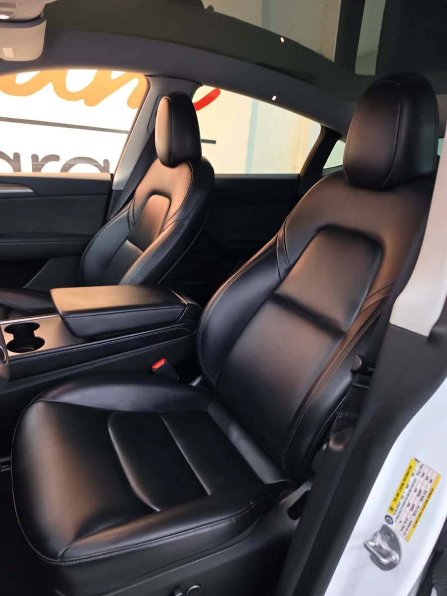 Used 2024 Tesla Model Y Long Range AWD/4WD image 15