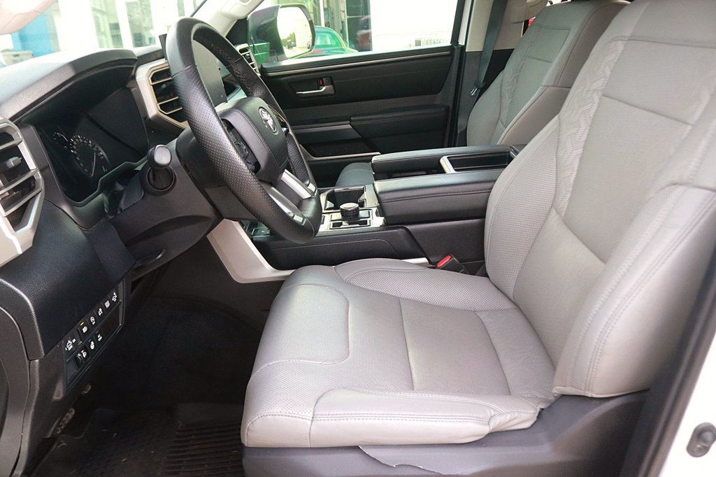 Used 2024 Toyota Tundra SR5 w/ SR5 Premium Package AWD/4WD image 14