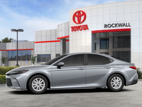 New 2026 Toyota Camry LE w/ Convenience Package FWD image 5