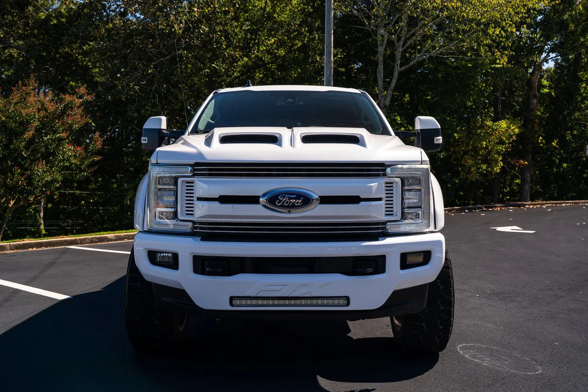 Used 2019 Ford F250 Lariat w/ Lariat Ultimate Package AWD/4WD image 14