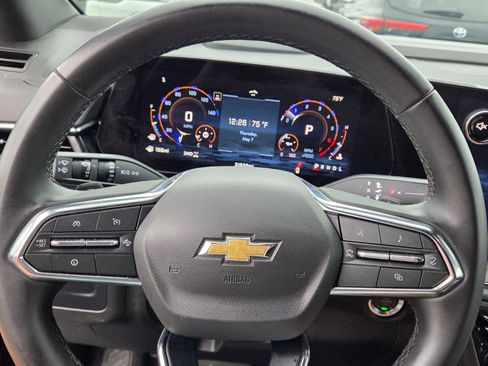 Used 2025 Chevrolet Tahoe LT AWD/4WD image 24