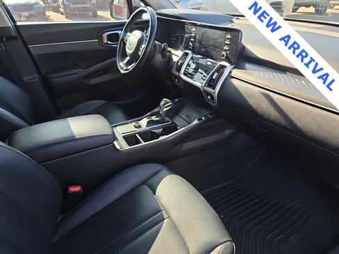Used 2021 Kia Sorento S image 37