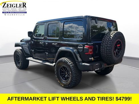 New 2025 Jeep Wrangler Sahara image 7