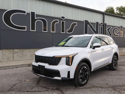 Used 2024 Kia Sorento S