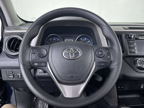 Used 2017 Toyota RAV4 LE w/ All Weather Liner Package AWD/4WD image 13