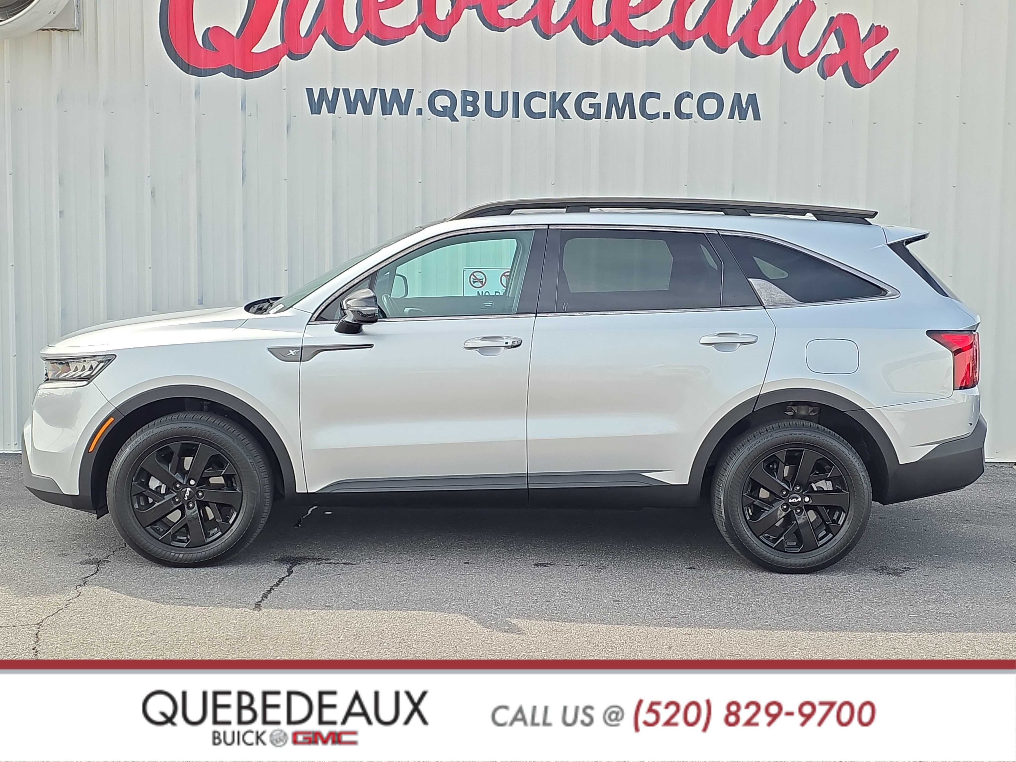 Used 2022 Kia Sorento S w/ Panoramic Sunroof Package AWD/4WD image 4