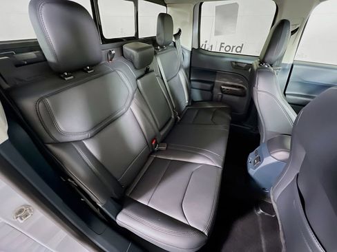 New 2026 Ford Maverick Lariat w/ Black Appearance Package image 16