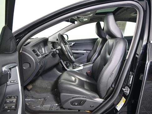 Used 2016 Volvo S60 T5 Premier FWD image 21