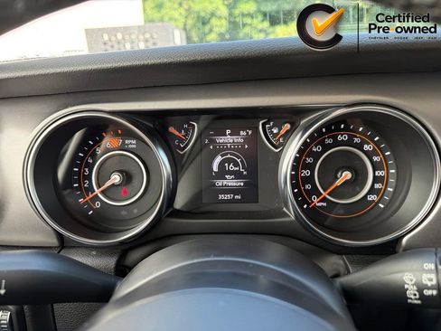 Used 2022 Jeep Wrangler Unlimited Sport AWD/4WD image 52