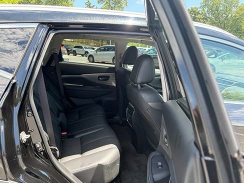 Used 2018 Nissan Murano SL w/ Moonroof Package AWD/4WD image 32