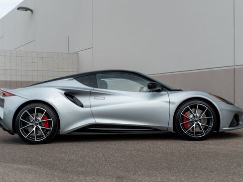 New 2026 Lotus Emira SE RWD image 8