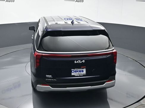 New 2026 Kia Carnival FWD image 51