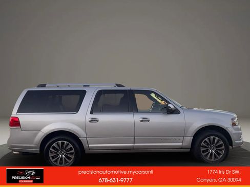 Used 2016 Lincoln Navigator L Select image 7