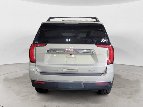 Used 2021 GMC Yukon SLT w/ SLT Premium Package AWD/4WD image 4