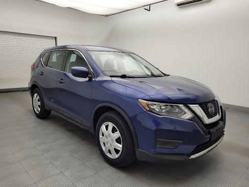 Used 2019 Nissan Rogue S FWD image 13