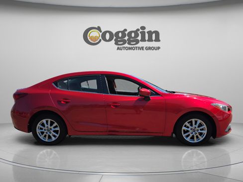 Used 2016 MAZDA MAZDA3 i Touring FWD image 6