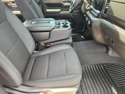 Used 2023 Chevrolet Silverado 1500 LT AWD/4WD image 13