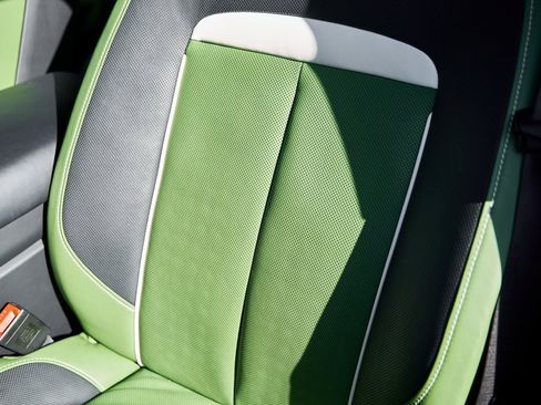 Used 2023 Rolls-Royce Cullinan Black Badge w/ Driver's Package image 52