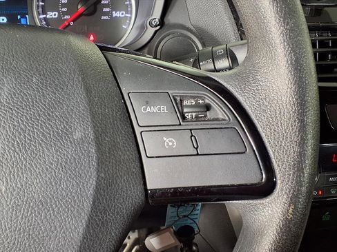 Used 2022 Mitsubishi Eclipse Cross LE image 24