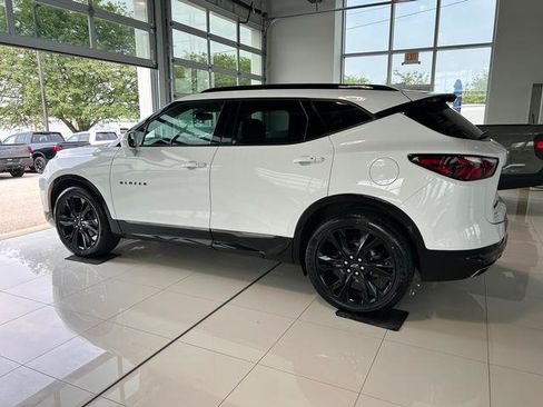 Used 2019 Chevrolet Blazer RS w/ Sun and Wheels Package AWD/4WD image 10