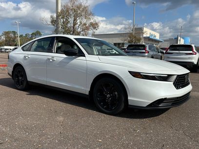 New 2025 Honda Accord SE