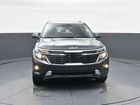 Used 2024 Kia Seltos S FWD image 2