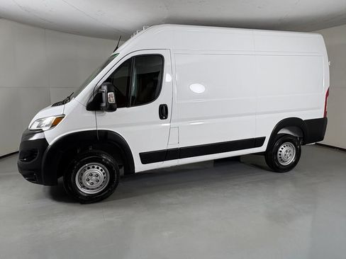 New 2027 RAM ProMaster 1500 w/ Safety Group FWD image 5