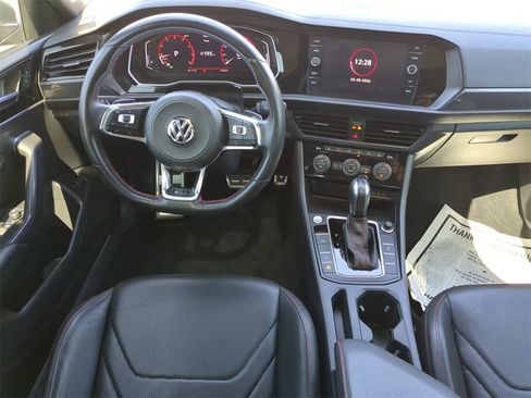 Used 2021 Volkswagen Jetta GLI Autobahn image 13