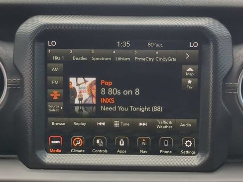Used 2021 Jeep Gladiator Overland w/ Popular Equipment Package AWD/4WD image 20