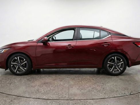 Used 2025 Nissan Sentra SV image 5