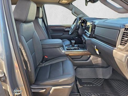 New 2026 Chevrolet Silverado 1500 LT Trail Boss w/ LT Trail Boss Premium Package AWD/4WD image 17