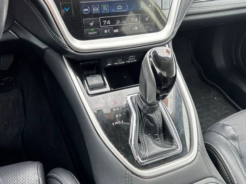 Used 2024 Subaru Outback Limited XT image 12