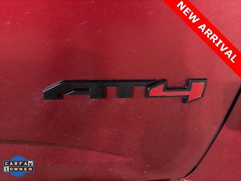 Used 2021 GMC Canyon AT4 image 12