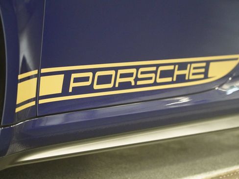 Used 2025 Porsche 911 GT3 w/ Chrono Package RWD image 8