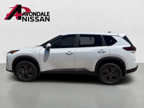 New 2026 Nissan Rogue SV AWD/4WD image 3