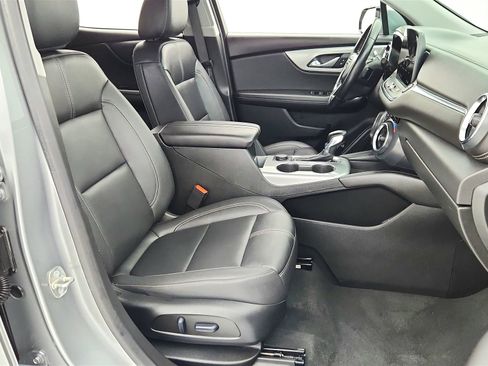 Used 2023 Chevrolet Blazer LT image 19
