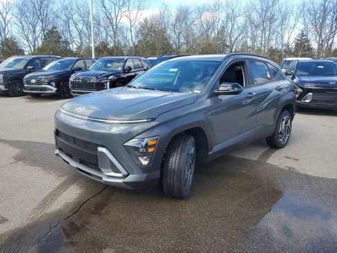 New 2026 Hyundai Kona SEL Premium AWD/4WD image 2