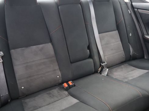 Used 2024 Nissan Sentra SR FWD image 17
