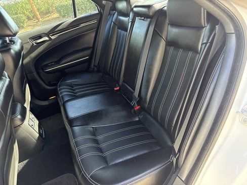 Used 2019 Chrysler 300 S w/ Safetytec Plus Group image 12