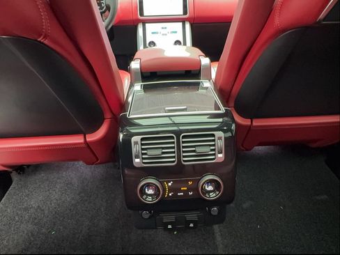 Used 2021 Land Rover Range Rover Long Wheelbase Autobiography AWD/4WD image 40