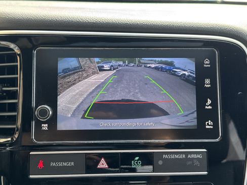 Used 2019 Mitsubishi Outlander LE AWD/4WD image 24
