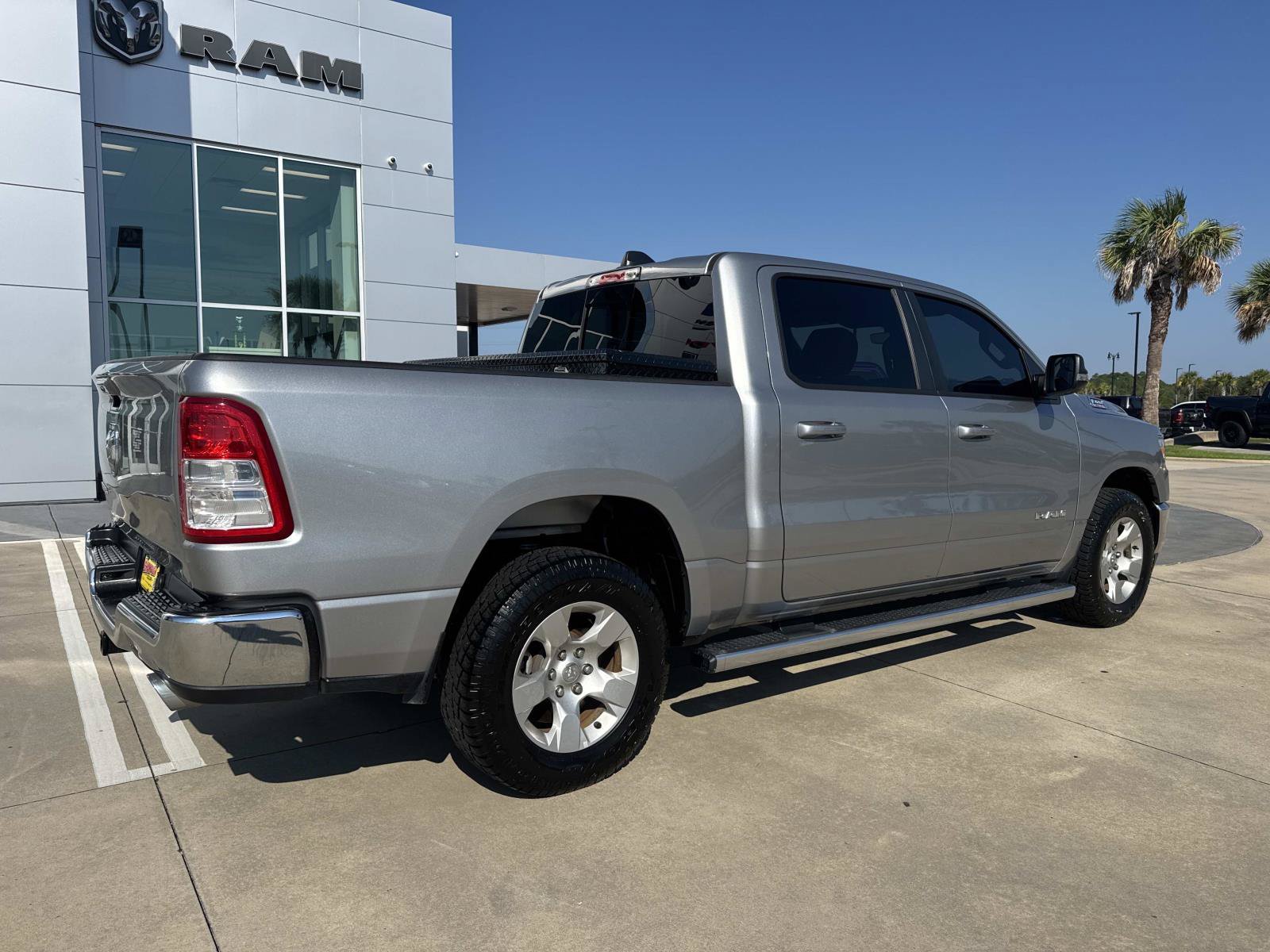 Used 2022 RAM 1500 Big Horn RWD image 7