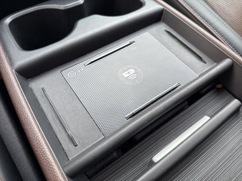 Used 2025 Honda Odyssey Elite image 21