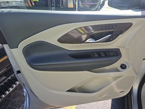 Used 2022 GMC Terrain Denali AWD/4WD image 10