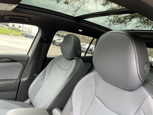 New 2026 Volkswagen Tiguan SE R-Line AWD/4WD image 16