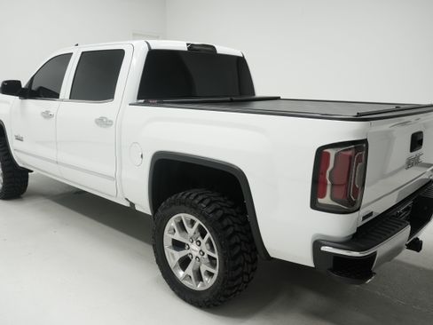 Used 2018 GMC Sierra 1500 SLT w/ Texas SLT Premium Package RWD image 5